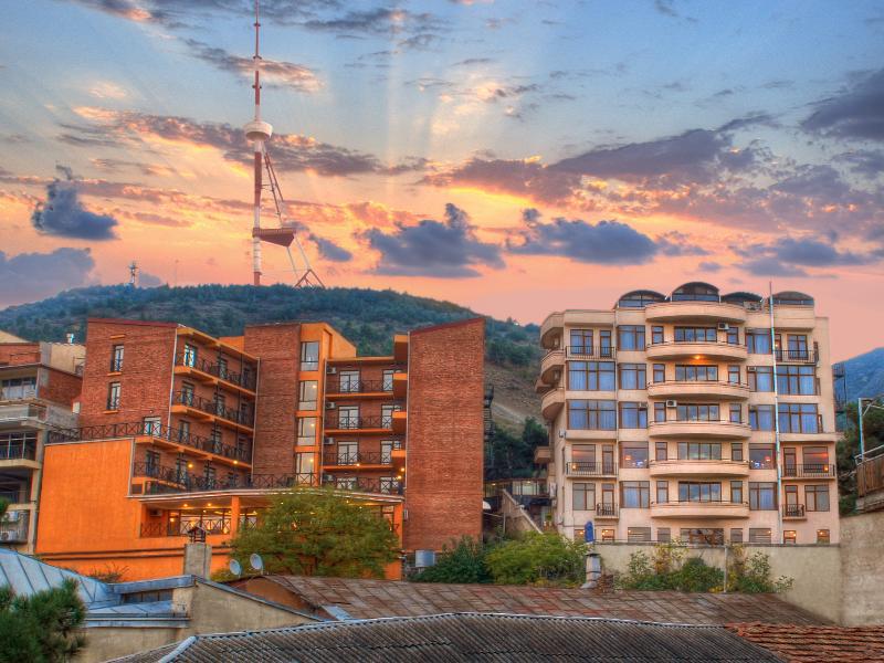 Urban Lodge Hotel Rooms And Suits Tbilisi Exterior foto