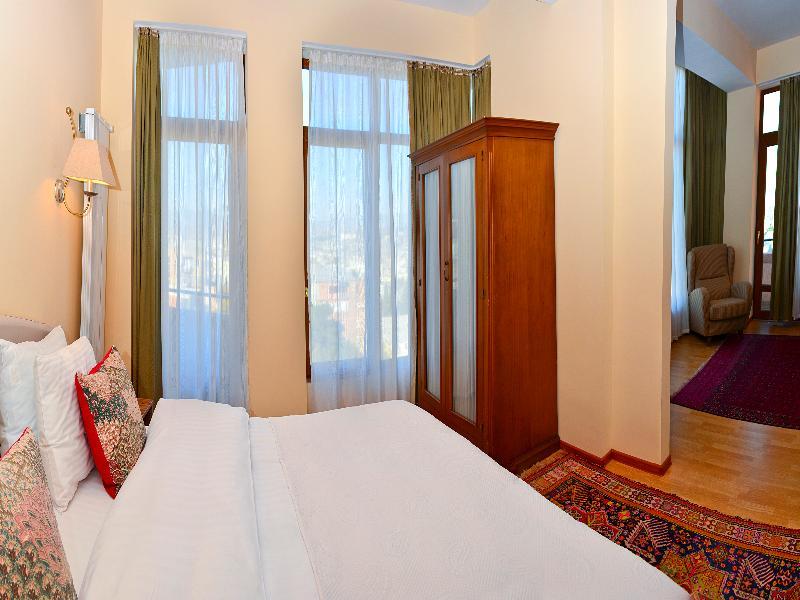 Urban Lodge Hotel Rooms And Suits Tbilisi Exterior foto